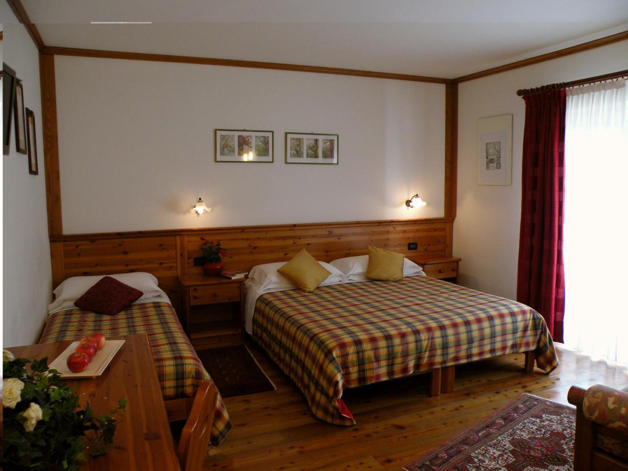 Hotel Garni Civetta Selva di Cadore Eksteriør billede